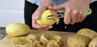 Як швидко очистити картоплю без зайвого клопоту 