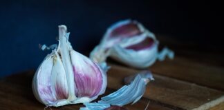 Як виростити великий часник