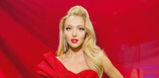 Полякова про дитинство на кладовищі