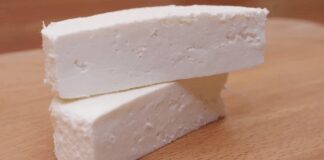 Як приготувати вдома адигейський сир: простий рецепт