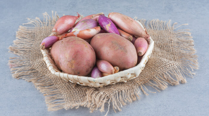 Секрети приготування тушкованої капусти з реберцями та картоплею