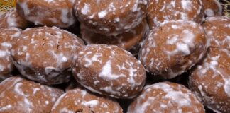 Як приготувати шоколадні пряники з цукровою глазур'ю за 15 хвилин