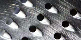 Господині розповіли, як загострити стару тертку для овочів 