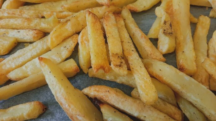 Як приготувати корисну картоплю Фрі