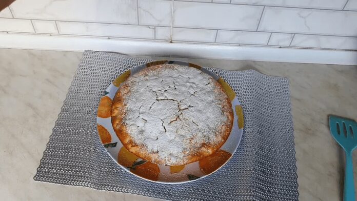 Швидкий пиріг з яблуками