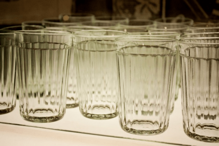 Як помити стакани на Новий рік правильно