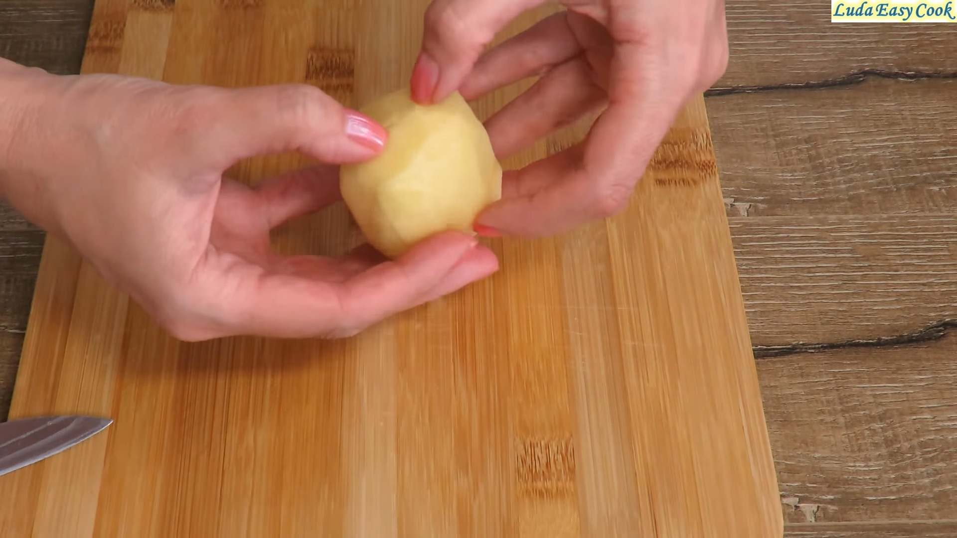 Як смачно запекти картоплю до Нового року