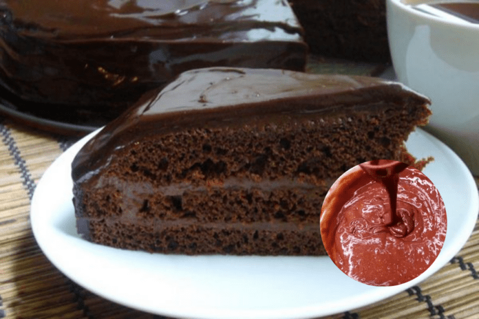 Як приготувати торт у мікрохвильовці за 10 хвилин: рецепт, за яким точно вийде 