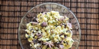 Як здивувати гостей на свята: смачний салат із восьминогами 