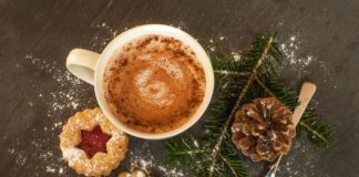 Як правильно вітати з Новим роком 2024: поздоровлення у картинках і тексті українською мовою