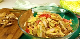 Смачний різдвяний салат з апельсином і куркою