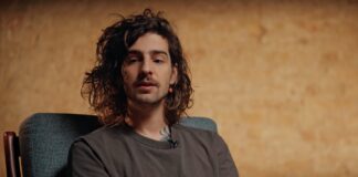 Дантес змінив зачіску