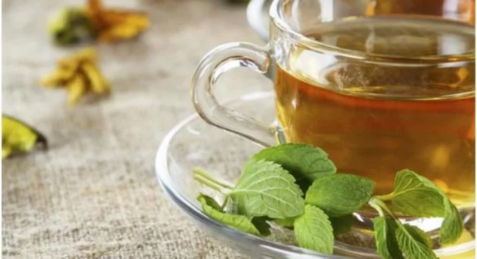 Готуємо чай, як у кав’ярнях: потрібен лише листовий чай та цитруси. У 10 разів смачніше звичайного! 