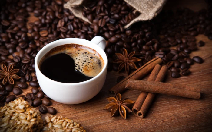 Езотерики розповіли, чи дійсно кава з корицею приносить гроші