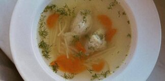 Як приготувати смачний бульйон із курки або свинини