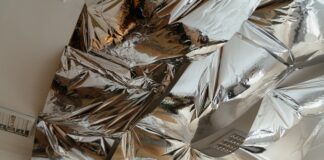 Як та для чого використовувати фольгу в побуті