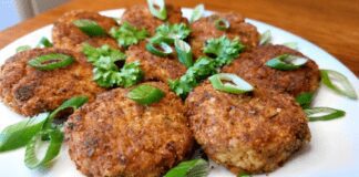 Як приготувати рибні котлети з консервів