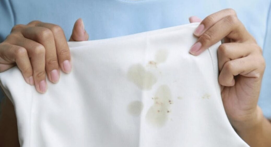 Не могла випрати кухонні рушники, але цей засіб вмить допоміг: рецепт домашнього порошку від свекрухи 