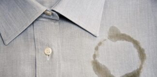 Як позбутися плям від кави на одязі