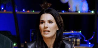 Маша Єфросиніна поцілувала Валіка Міхієнка