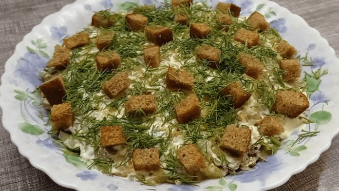  Простий і смачний рецепт салату зі шпротів