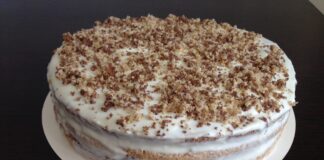Рецепт смачного торта зі сметанним кремом