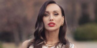 Вікторія Варлей показала дитину