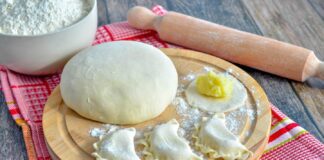 Кухар розповів, як приготувати вареники, щоб не тріснули