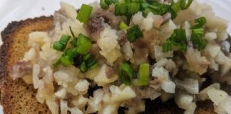 Рецепт смачної закуски з оселедця