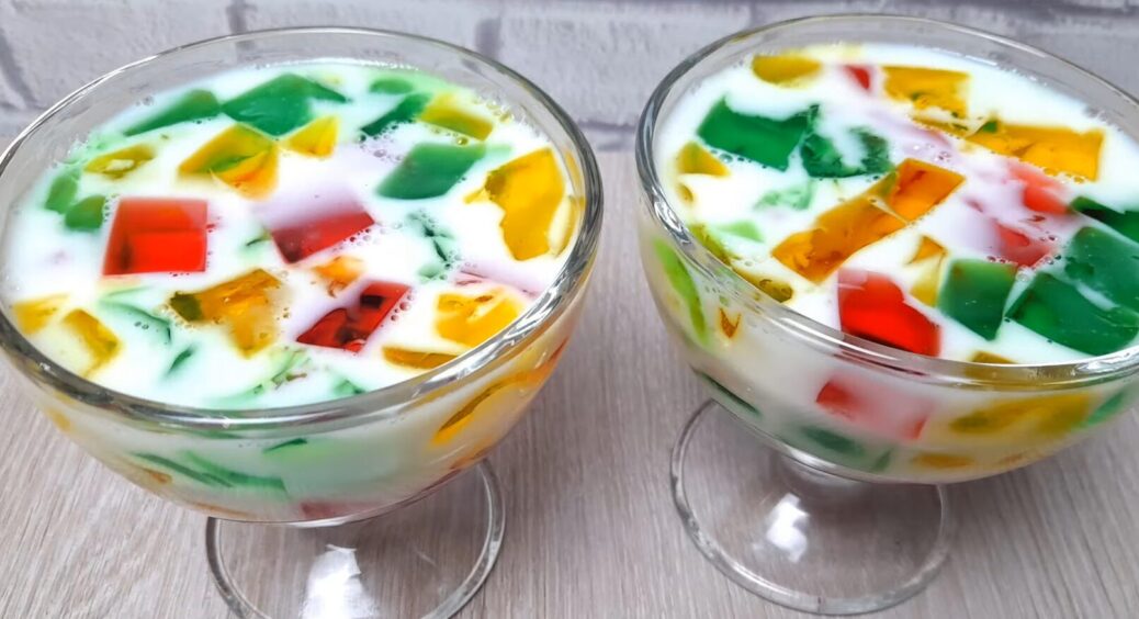 Готую зимове “Бите скло” по-новому: додаю 1 інгредієнт і сметанно-желейний тортик має абсолютно інший смак 