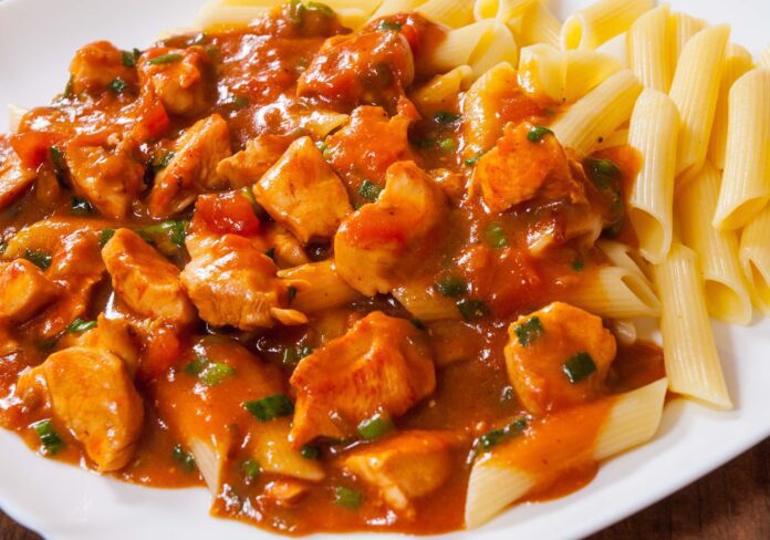 Рецепт соковитої курки з підливою