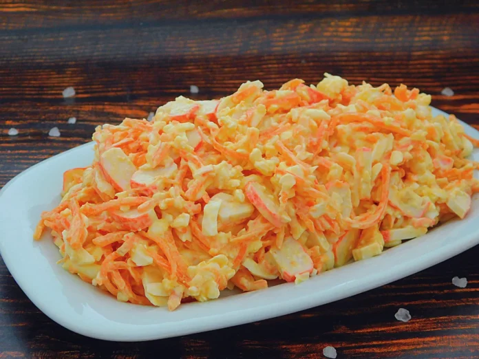 Салат, який здивує усіх гостей: швидко та смачно 