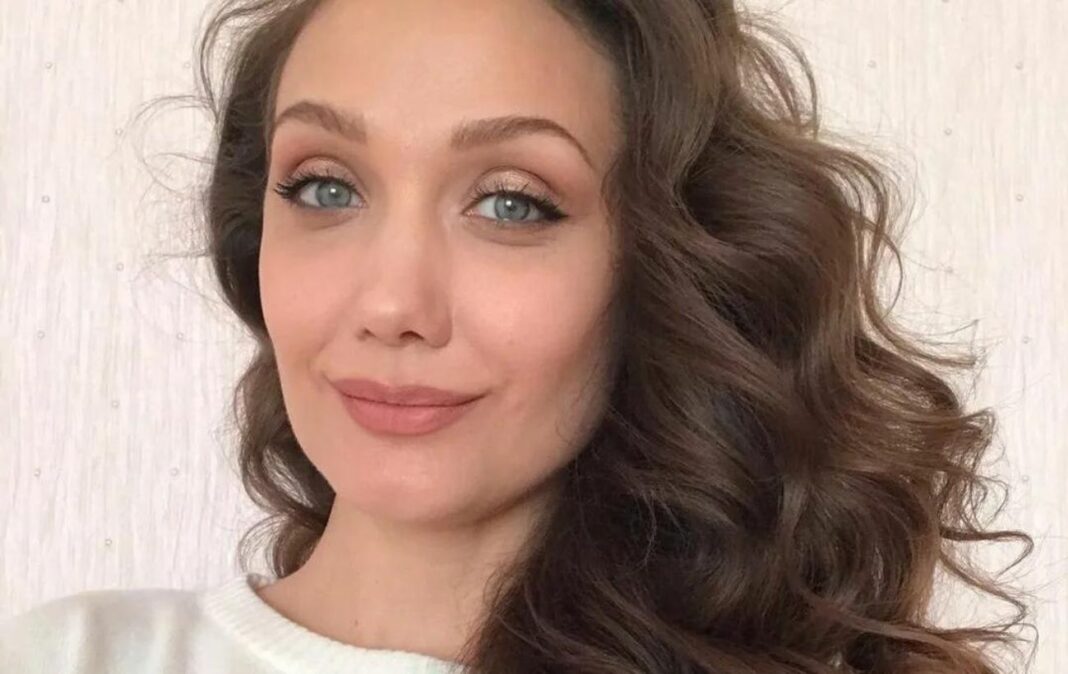 “Я займаюся тим, що люблю”: Євгенія Власова забула про кар’єру співачки ...