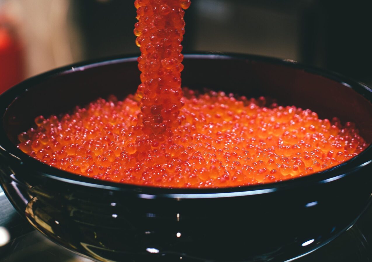 Як визначити підробку червоної ікри: поради експертів