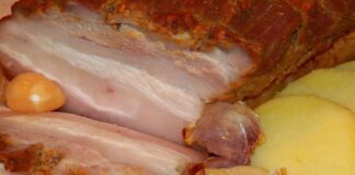 Рецепт свинячої грудинки у духовці