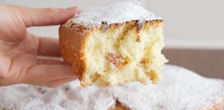 Рецепт яблучного пирога Невидимка