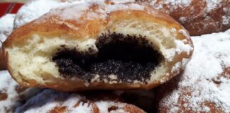 Рецепт смачних булочок з маком за 10 хвилин