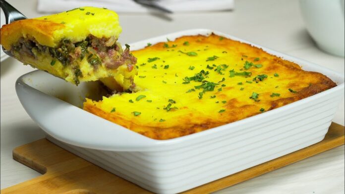 Кухар поділився рецептом картопляної запіканки з фаршем