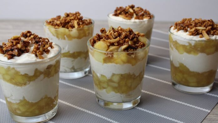 Простий рецепт яблучного трайфла в домашніх умовах Простий рецепт яблучного трайфла в домашніх умовах