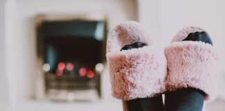 ТОП-3 місця, в яких не можна залишати капці у вашому будинку