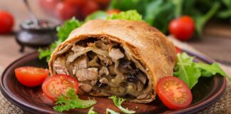 Як приготувати штрудель з куркою: кулінарні поради