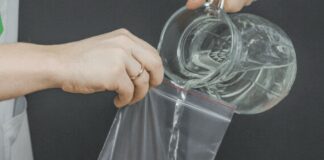 Як використати воду з-під вареної картоплі в побуті