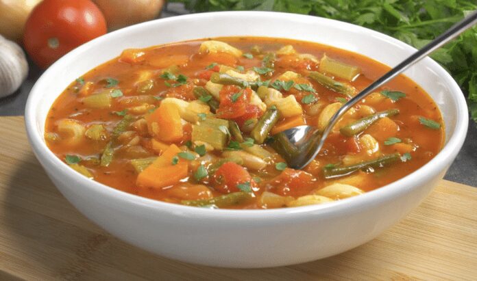 Рецепт ароматного супу мінестроне в домашніх умовах