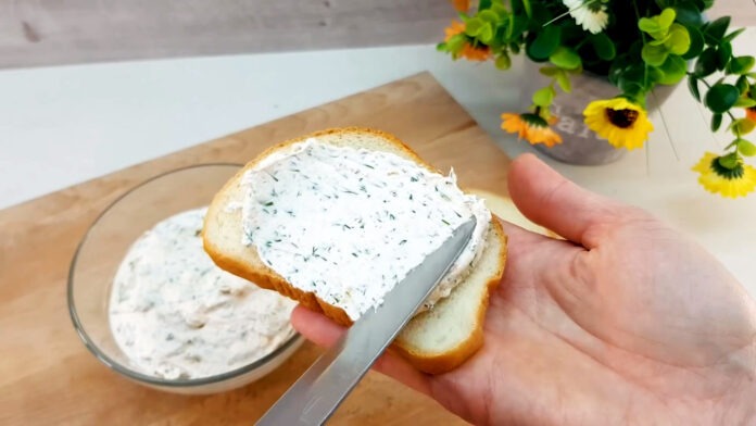 Як приготувати сир із кефіру