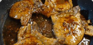 Як смачно приготувати стейки: соковите вийде м'ясо