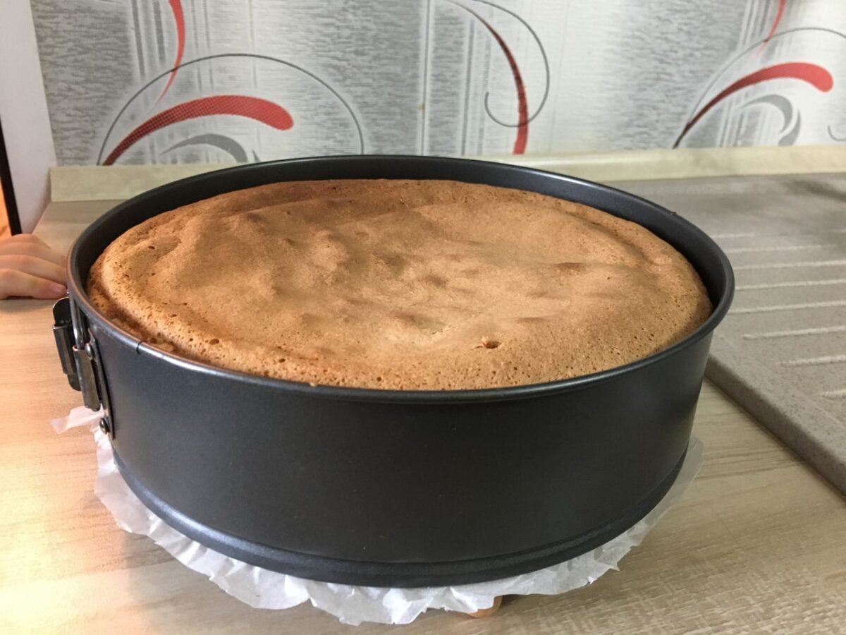 Господині розповіли, який інгредієнт може зіпсувати випічку 