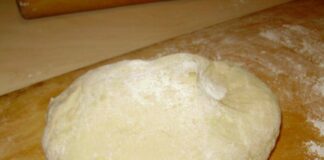 Рецепт універсального тіста на пельмені і вареники