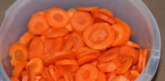 Рецепт смачної корейської моркви кружальцями