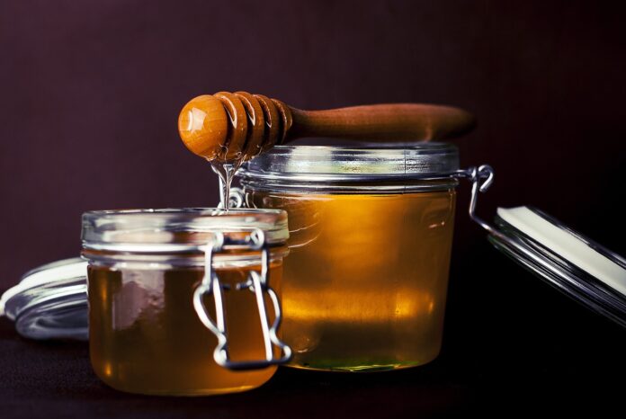Як відрізнити мед від підробки: дієвий лайфхак