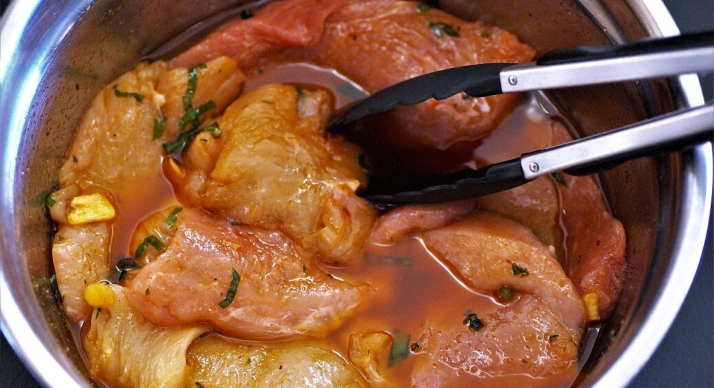 Це рагу з хеком і овочами – просто неперевершене! Готується з максимально бюджетних продуктів, смакує чудово 